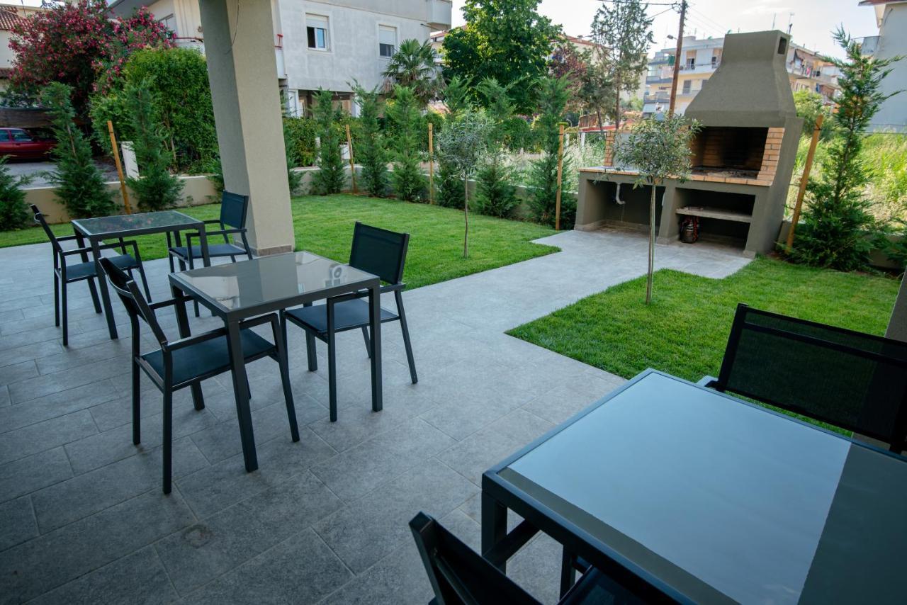 Olive 101 Apartment Peraía Екстериор снимка